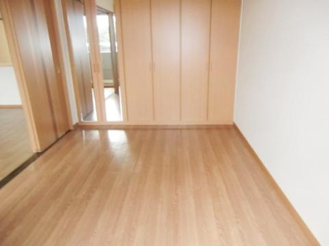居室・リビング　洋室１