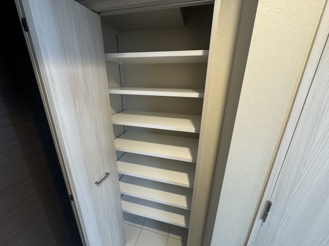 収納