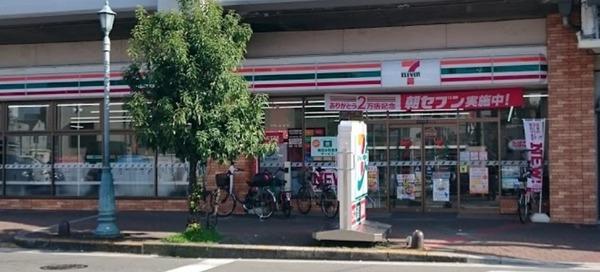 コンビニ　セブンイレブン大阪片町店（コンビニ）まで496m