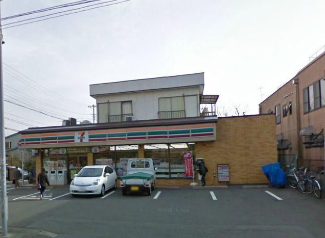コンビニ　セブンイレブン鎌倉岩瀬北店（コンビニ）まで707m