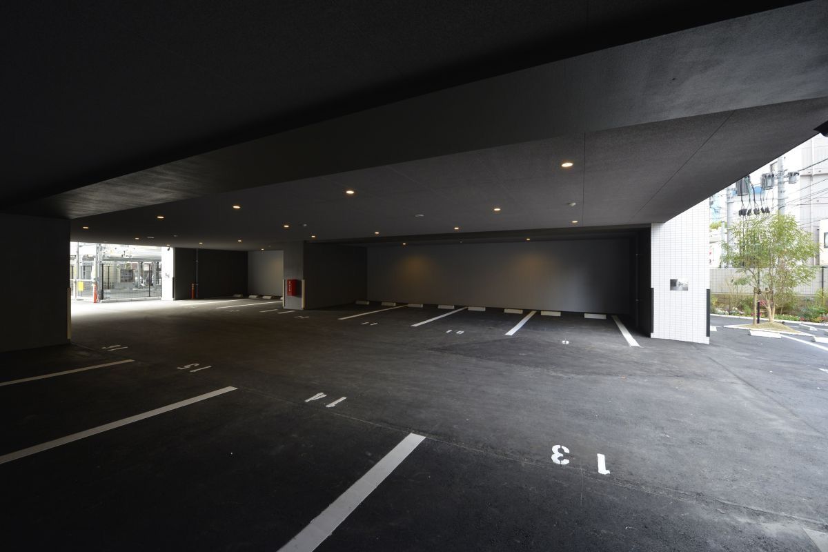 駐車場　エンクレスト呉服町