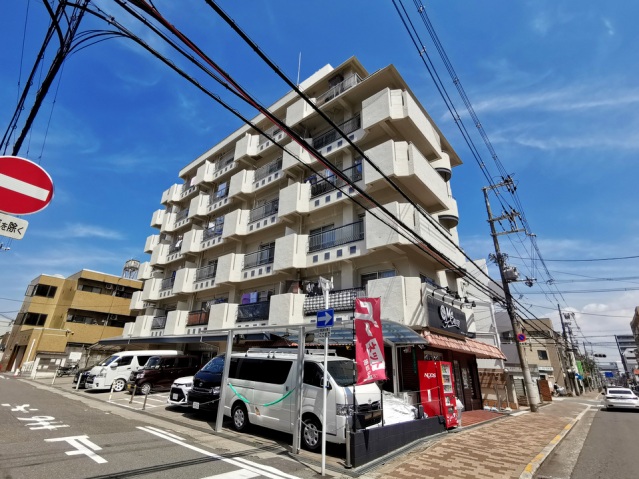 建物外観　南向き