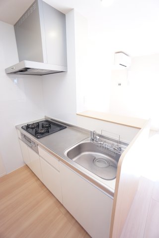キッチン　※同物件、同タイプ、間取り反転のお部屋です