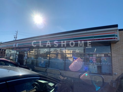 コンビニ　セブンイレブン 安城新田町小山店（コンビニ）まで351m