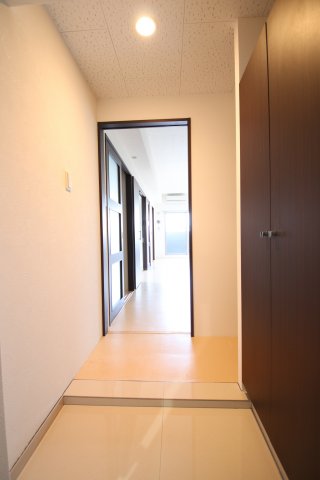 玄関　きれいな玄関です