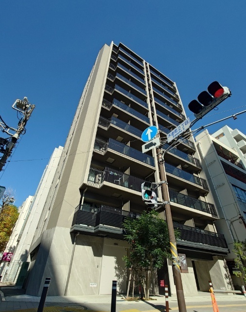 建物外観　オートロック完備