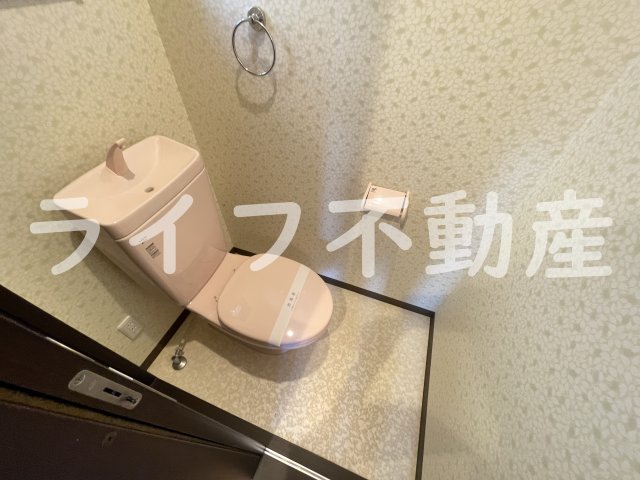 トイレ　トイレもきれいです