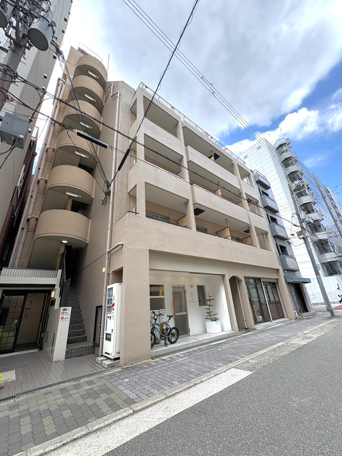 建物外観