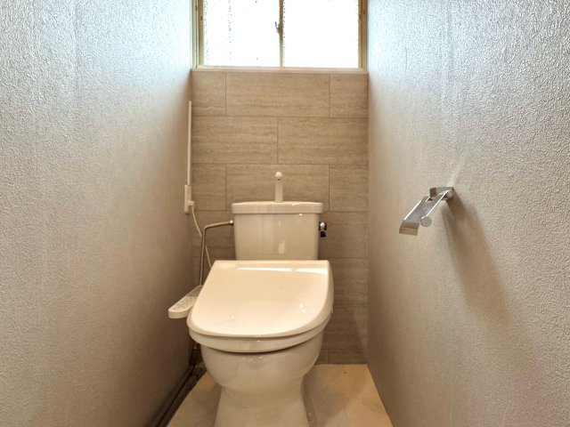 下松市東和団地戸建てのトイレ写真