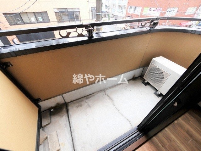 バルコニー　落ち着いた時間を過ごせるバルコニーです