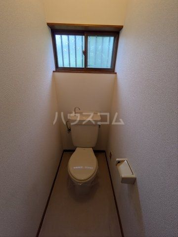 佐倉戸建のトイレ写真