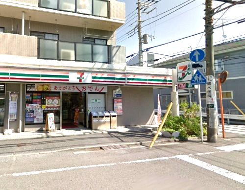 コンビニ　セブンイレブン（コンビニ）まで117m