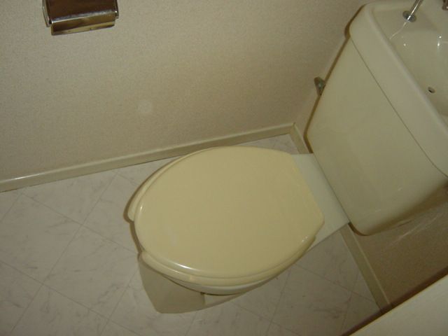 ゴールデンドーンのトイレ写真