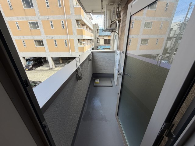 近鉄南大阪線 今川駅 徒歩9分 3階建 新築の内装写真