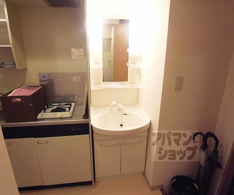 HIRO MOMOYAMAの内装写真