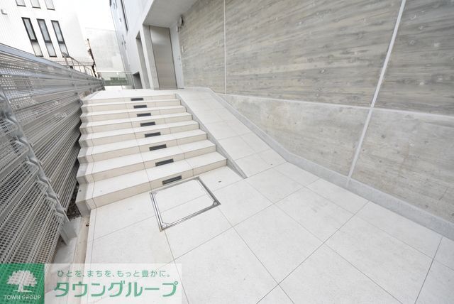 エントランス　★タウンハウジング取り扱い★