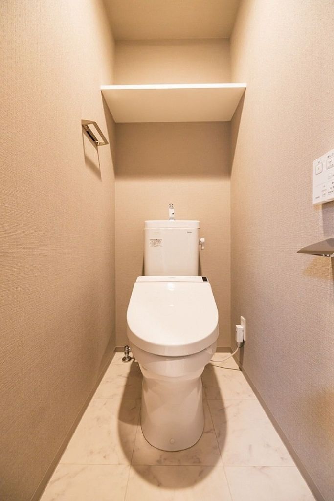 ソルレヴェンテ八戸ノ里のトイレ写真