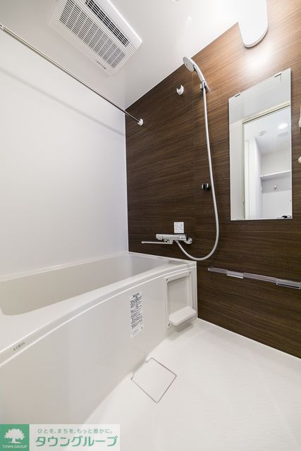 バス・シャワールーム　※写真は同タイプ住戸です。