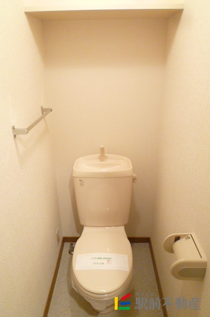ローレルツインAのトイレ写真