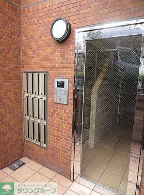 建物外観　エントランス