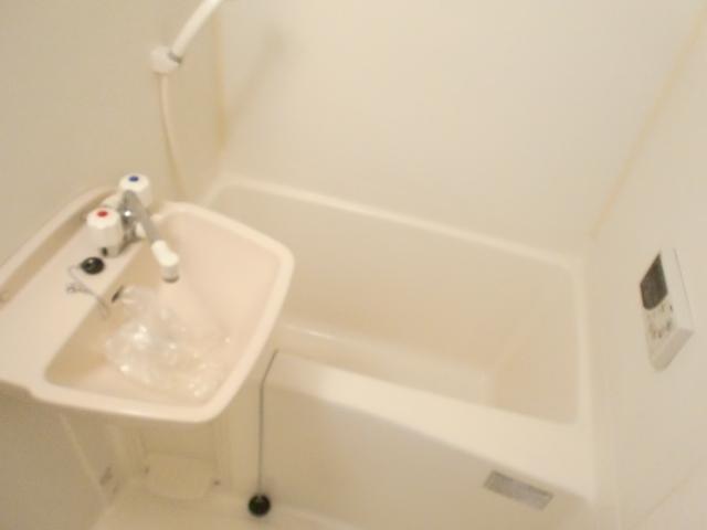 バス・シャワールーム　反転タイプ