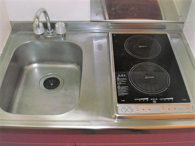 キッチン　ＩＨクッキングヒーターです。
