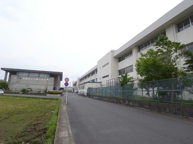 【アルビアル羽島の小学校】