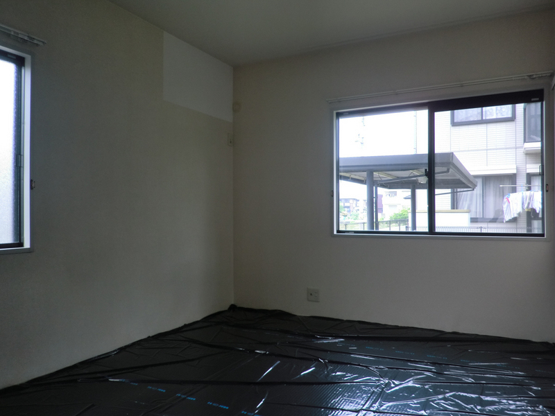 居室・リビング　窓も二ヶ所ある和室です。