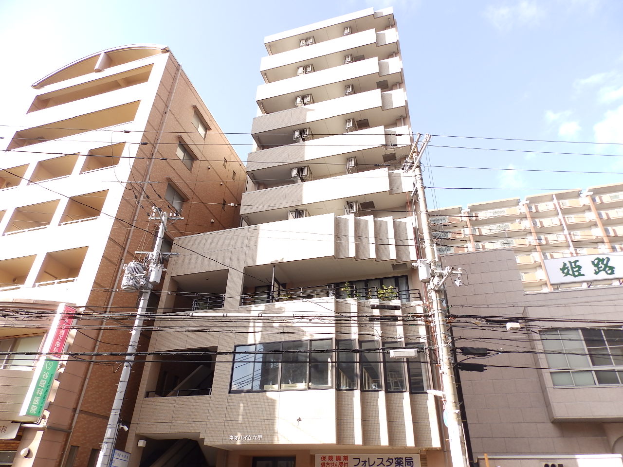 建物外観　駅前のレディースマンションです