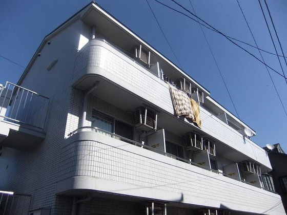 広島市南区南大河町のマンションの建物外観