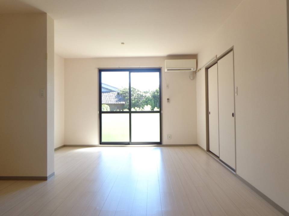 居室・リビング　リビング