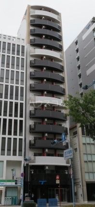 セレニテ梅田ルフレの建物外観