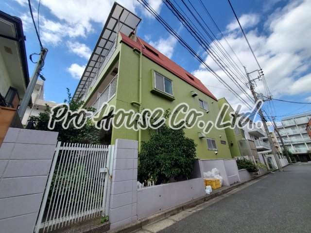 【エクセレントハイムの建物外観】
