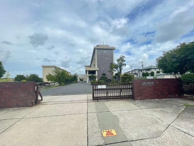 高校・高専　愛知県立天白高校（高校・高専）まで1464m