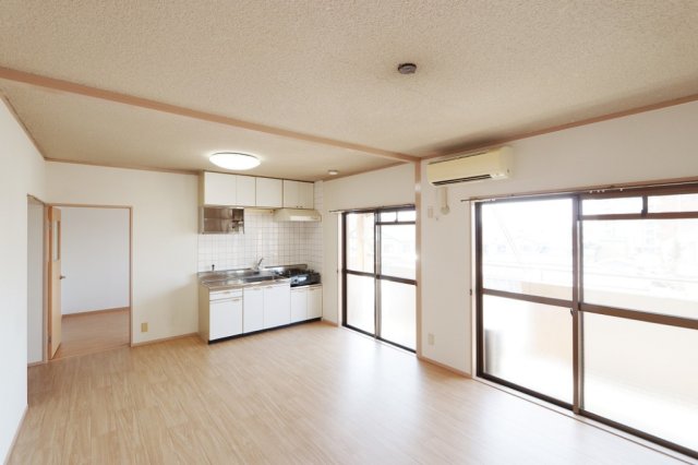 居室・リビング　おしゃれな居間です