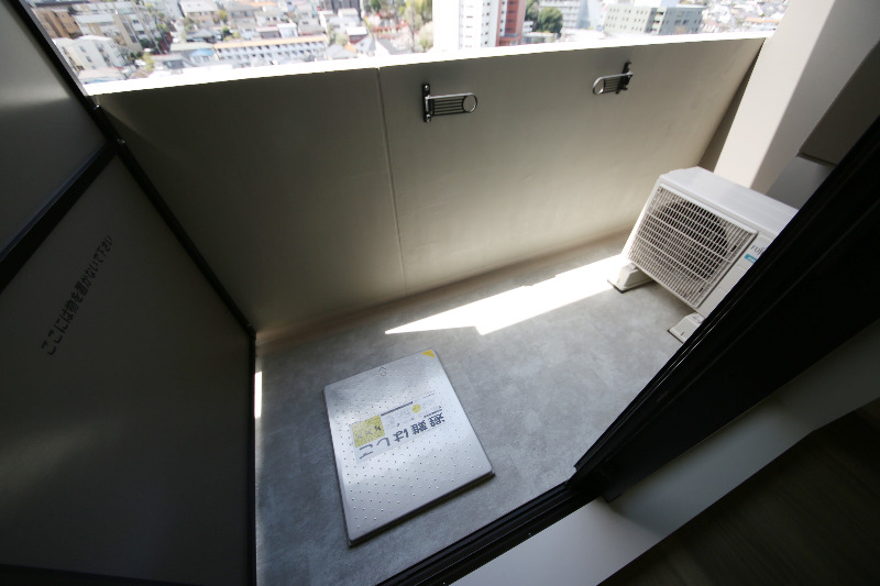 バルコニー　南西向きバルコニー