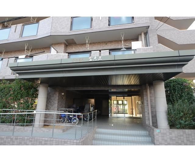 エントランス　★お部屋探しはタウンハウジング多摩センター店★