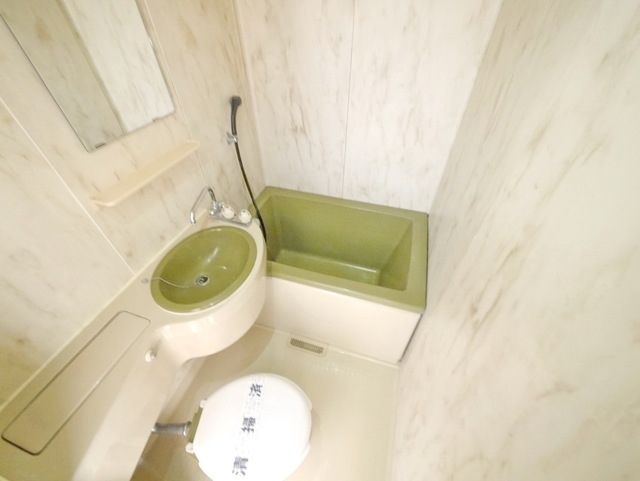 バス・シャワールーム　★お問い合わせはタウンハウジング多摩センターまで★