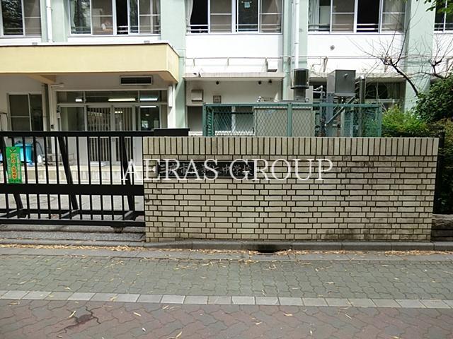 中学校　三鷹市立第七中学校（中学校）まで899m