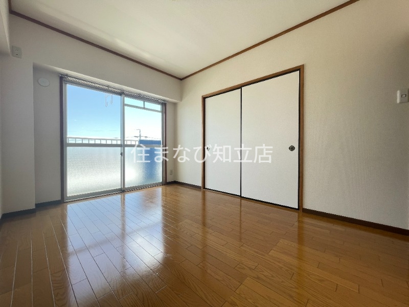 居室・リビング　別室同型写真