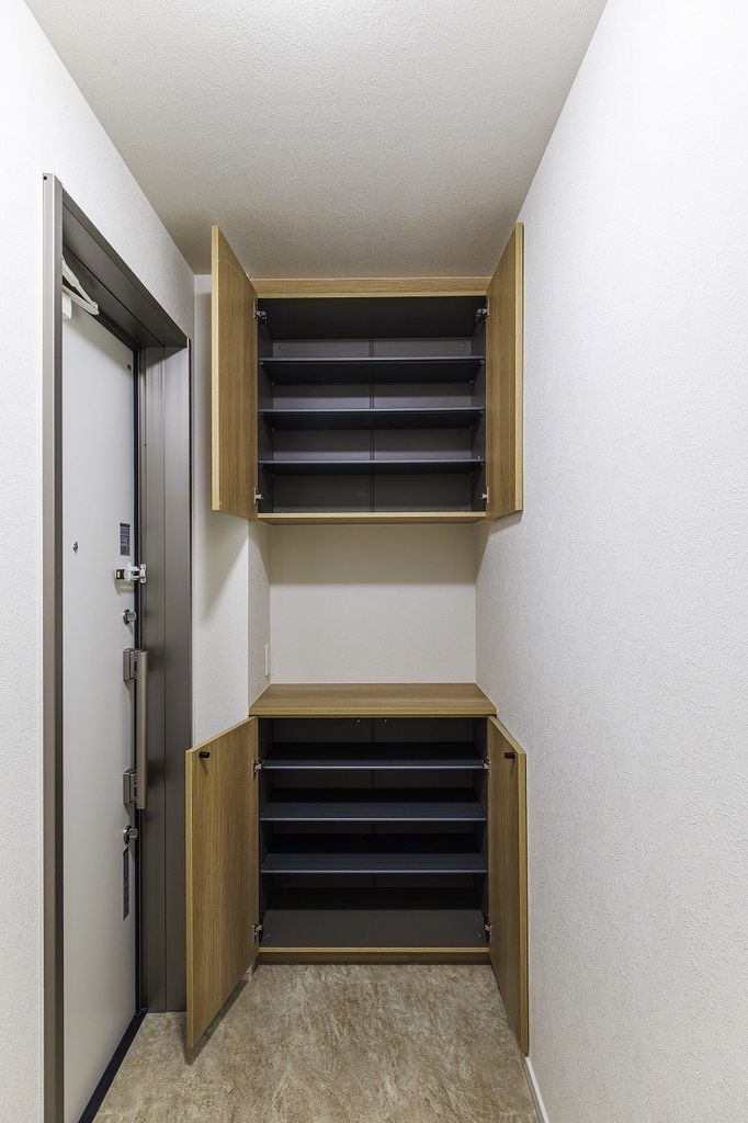 玄関　収納
