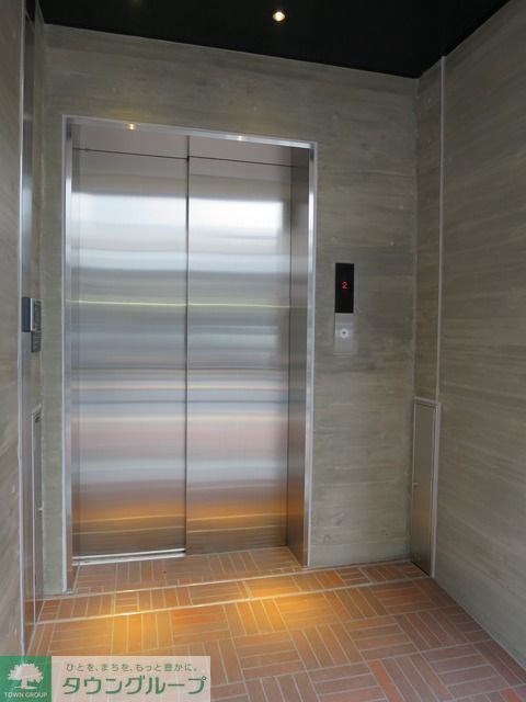 その他設備　エレベーター