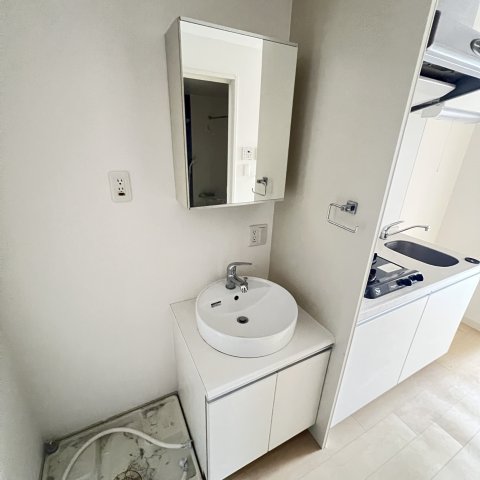 洗面設備　同仕様タイプです