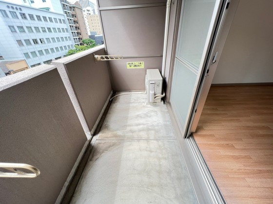 バルコニー　※別部屋の写真です