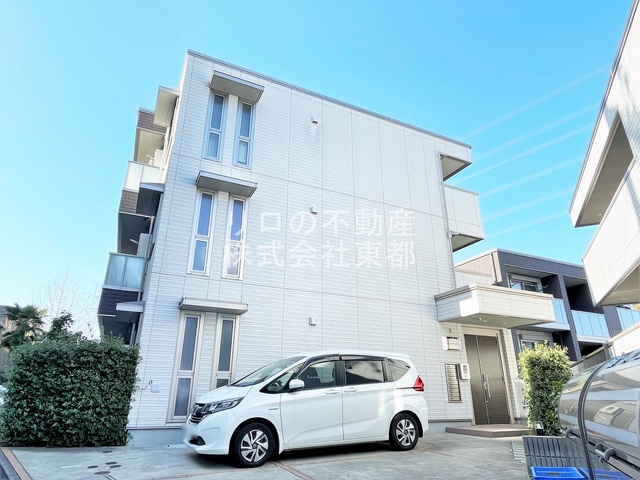 建物外観　強度が高い重量鉄骨造のマンションタイプです！！