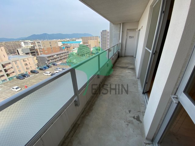 バルコニー　日当たりの良いバルコニーです！