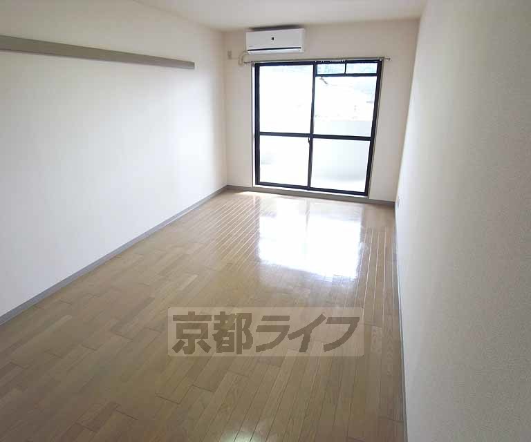 居室・リビング　お部屋です