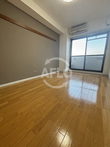 居室・リビング　プリヴェ１号館　リビング