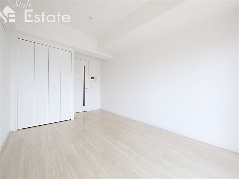 居室・リビング　内装