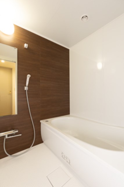 バス・シャワールーム　別部屋参考写真